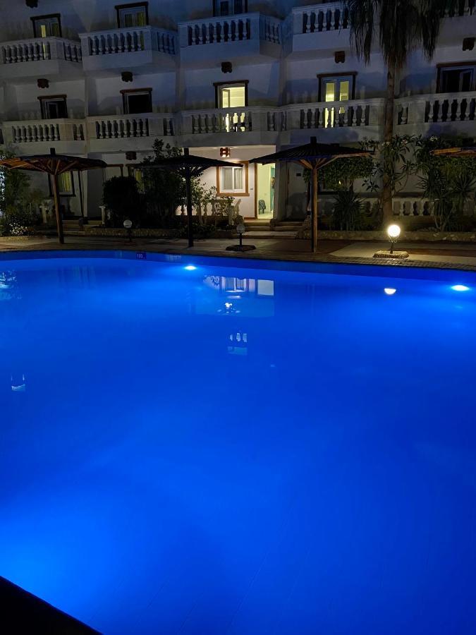 Zak Inn Hurghada Exterior photo