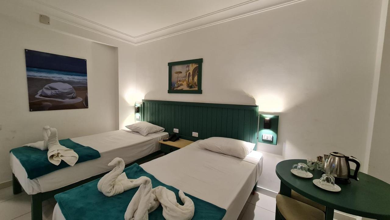 Zak Inn Hurghada Exterior photo