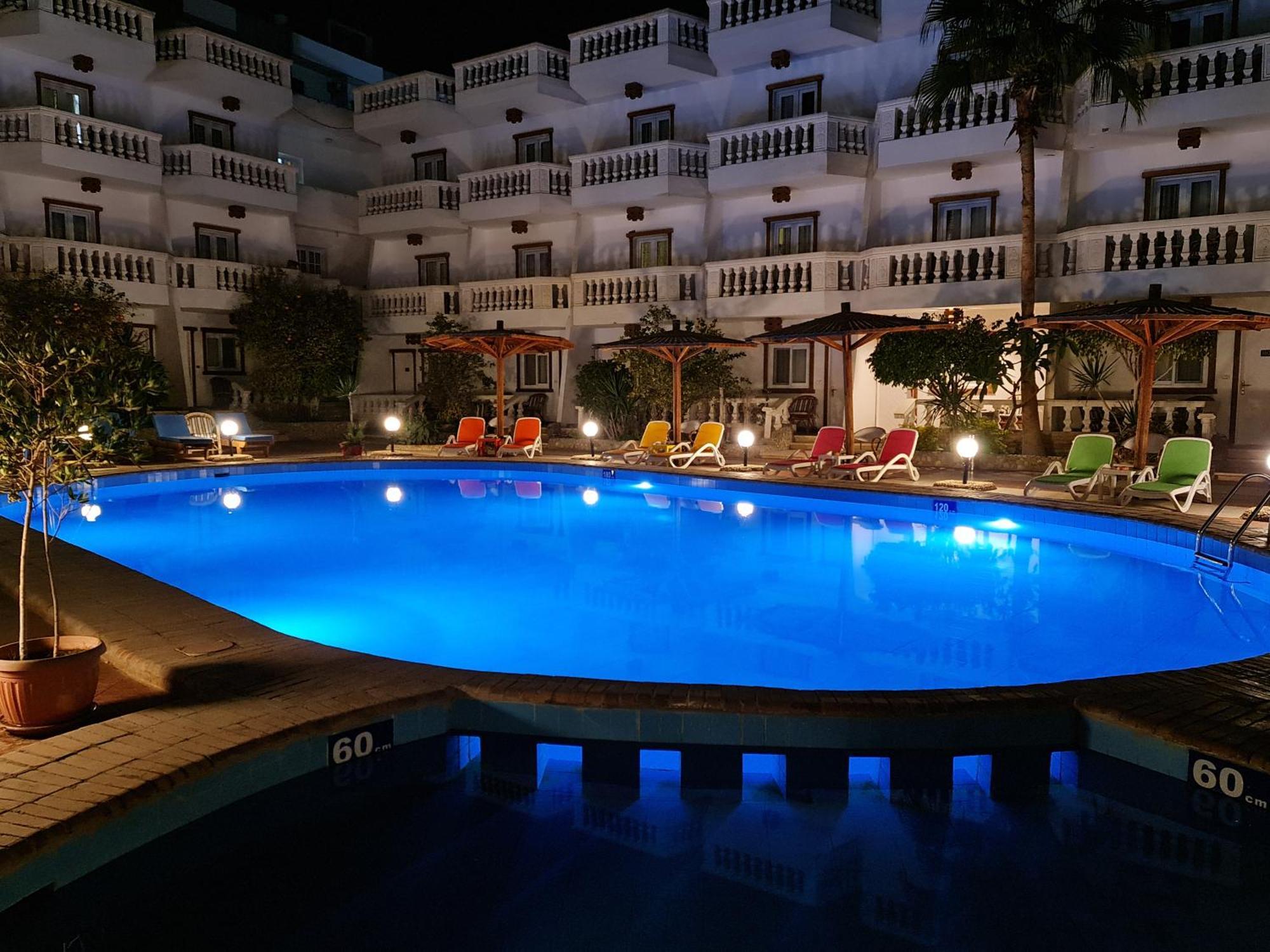 Zak Inn Hurghada Exterior photo
