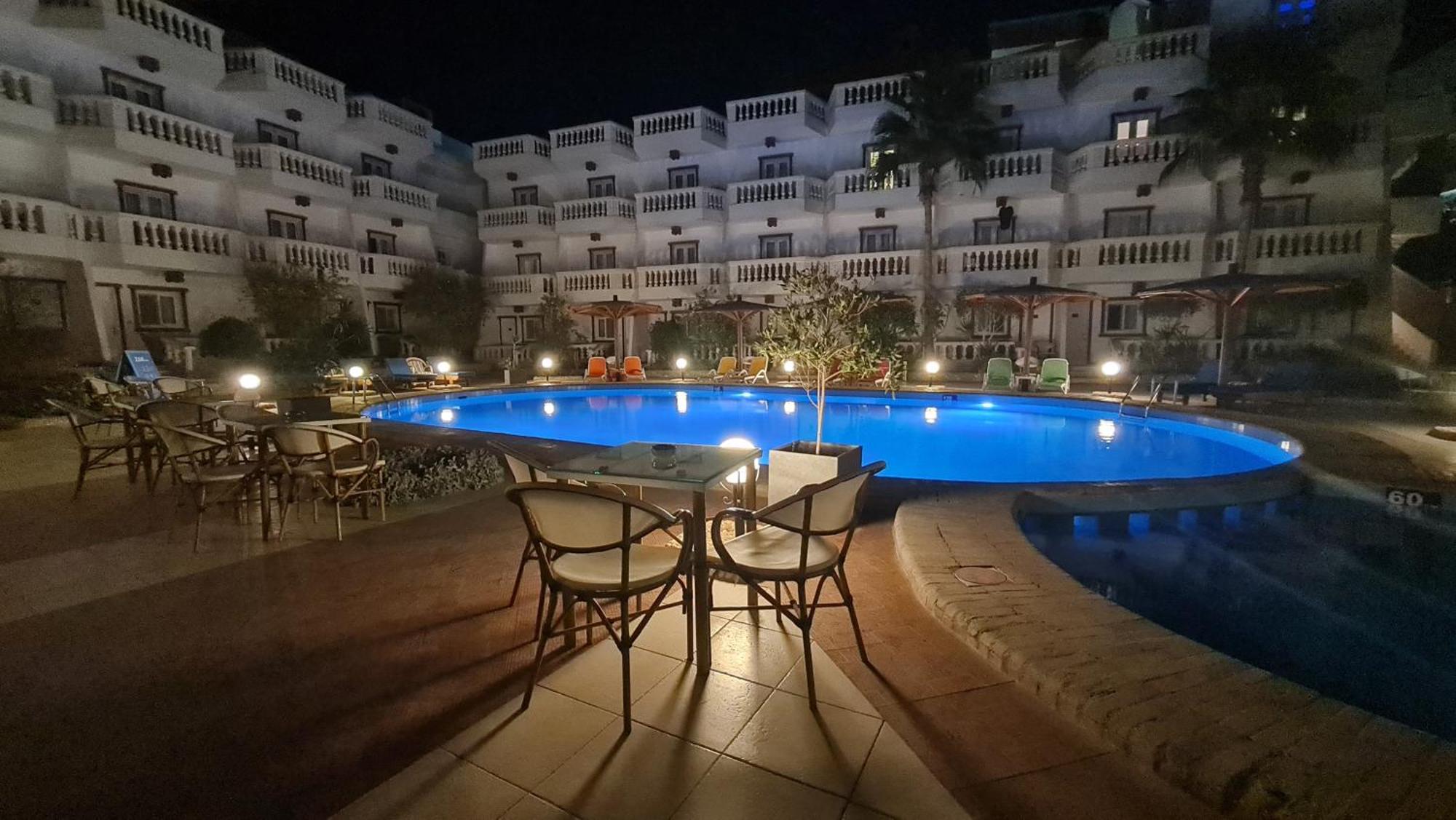 Zak Inn Hurghada Exterior photo