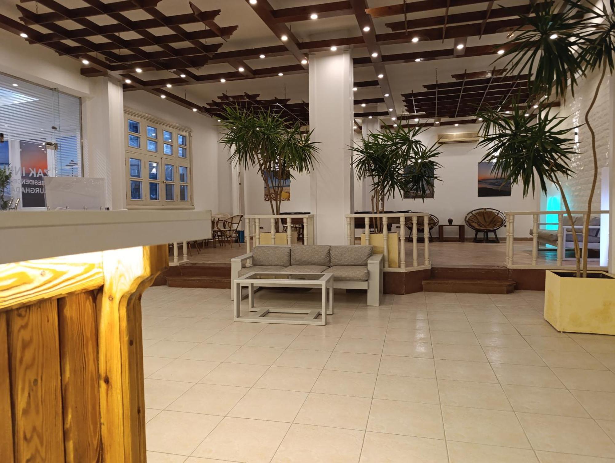 Zak Inn Hurghada Exterior photo