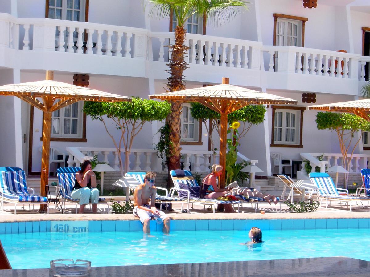 Zak Inn Hurghada Exterior photo