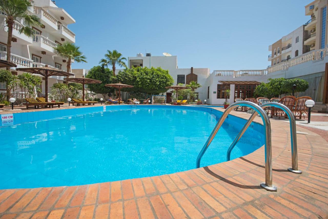 Zak Inn Hurghada Exterior photo